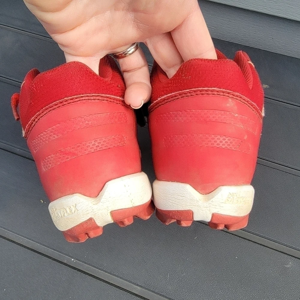 2/$20 Nike Baseball Spikes 4.5